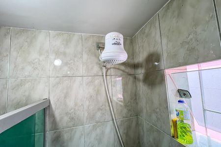 Casa à venda com 104m², 2 quartos e 2 vagas Casa à venda com 104m², 2 quartos e 2 vagasBanheiro