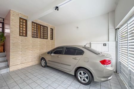 Casa à venda com 104m², 2 quartos e 2 vagas Casa à venda com 104m², 2 quartos e 2 vagasGaragem