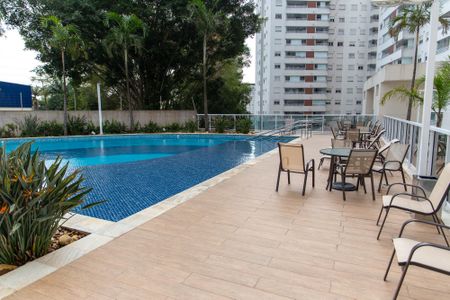 Apartamento à venda com 65m², 2 quartos e 1 vagaPiscina