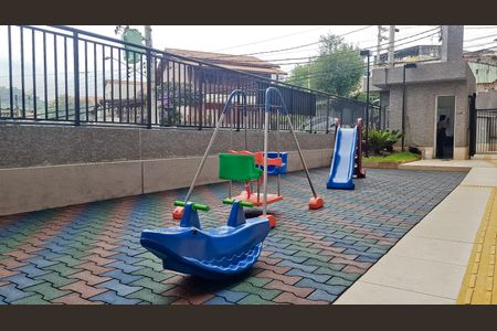 Apartamento para alugar com 39m², 2 quartos e 1 vaga Apartamento para alugar com 39m², 2 quartos e 1 vagaÁrea comum - Playground