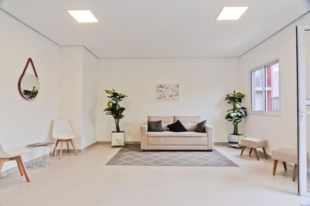 Apartamento para alugar com 39m², 2 quartos e 1 vaga Apartamento para alugar com 39m², 2 quartos e 1 vagaHall