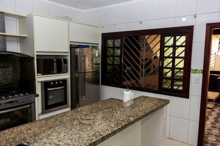 Casa à venda com 120m², 3 quartos e 3 vagas Casa à venda com 120m², 3 quartos e 3 vagasCozinha