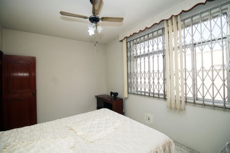 Casa à venda com 310m², 5 quartos e 3 vagasQuarto 1