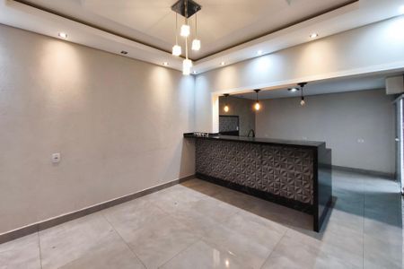 Sala de casa para alugar com 2 quartos, 92m² em Jardim Uruguai, Campinas