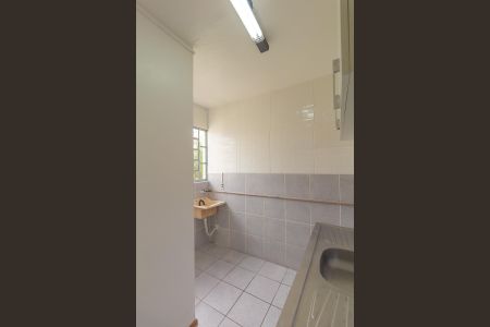 Apartamento à venda com 52m², 2 quartos e 1 vaga Apartamento à venda com 52m², 2 quartos e 1 vagaCozinha e Área de Serviço