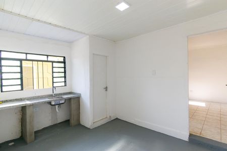 Casa para alugar com 180m², 4 quartos e 2 vagas Casa para alugar com 180m², 4 quartos e 2 vagasCozinha