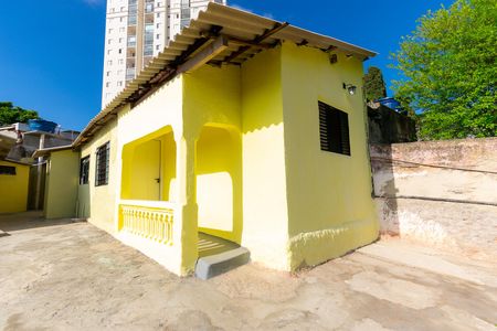 Casa para alugar com 180m², 4 quartos e 2 vagas Casa para alugar com 180m², 4 quartos e 2 vagasQuintal