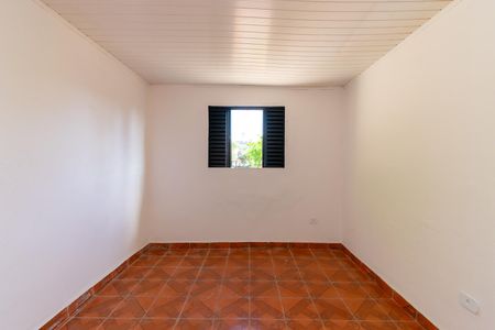 Casa para alugar com 180m², 4 quartos e 2 vagas Casa para alugar com 180m², 4 quartos e 2 vagasQuarto