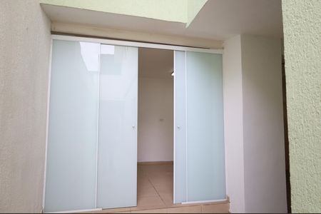 Corredor de casa para alugar com 3 quartos, 120m² em Vila Santana, São Paulo