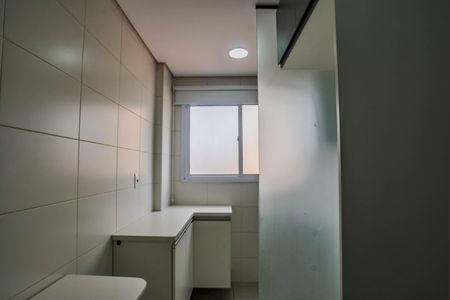 Apartamento à venda com 57m², 2 quartos e 2 vagas Apartamento à venda com 57m², 2 quartos e 2 vagasCozinha e Área de Serviço