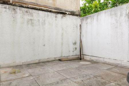 Casa de condomínio para alugar com 85m², 2 quartos e 1 vagaTerraço