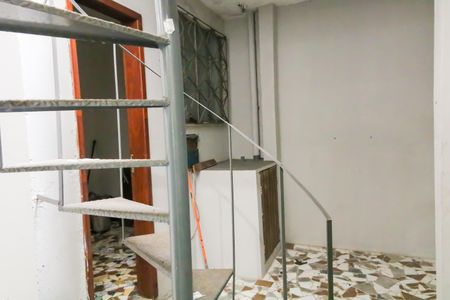 Casa de condomínio para alugar com 85m², 2 quartos e 1 vagaÁrea de Serviço