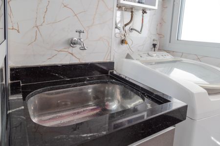 Apartamento à venda com 61m², 2 quartos e 1 vaga Apartamento à venda com 61m², 2 quartos e 1 vagaÁrea de Serviço