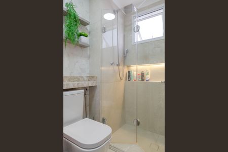 Apartamento à venda com 61m², 2 quartos e 1 vaga Apartamento à venda com 61m², 2 quartos e 1 vagaBanheiro da Suíte