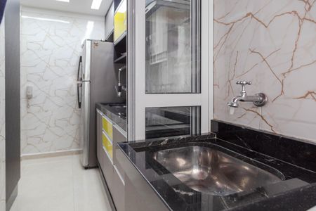 Apartamento à venda com 61m², 2 quartos e 1 vaga Apartamento à venda com 61m², 2 quartos e 1 vagaCozinha