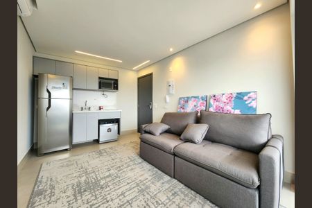 Sala de apartamento para alugar com 1 quarto, 40m² em Indianópolis, São Paulo