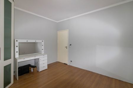 Casa à venda com 236m², 3 quartos e 2 vagasQuarto 1