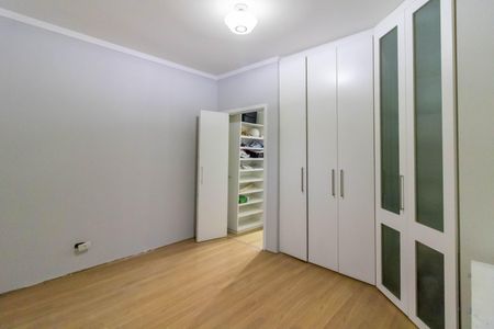 Casa à venda com 236m², 3 quartos e 2 vagasQuarto 1