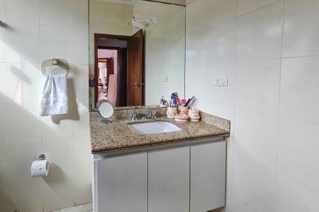 Apartamento para alugar com 500m², 4 quartos e 6 vagasBanheiro da Suíte 1