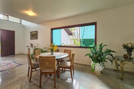 Apartamento para alugar com 500m², 4 quartos e 6 vagasSala