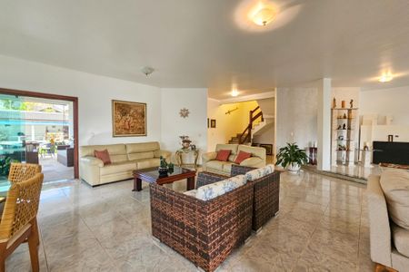 Apartamento para alugar com 500m², 4 quartos e 6 vagasSala