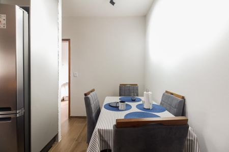 Apartamento à venda com 62m², 2 quartos e sem vagaSala 