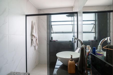 Apartamento à venda com 66m², 1 quarto e sem vagaBanheiro