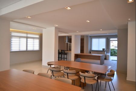 Apartamento à venda com 83m², 2 quartos e 2 vagasÁrea comum - Salão de festas