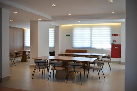 Apartamento à venda com 83m², 2 quartos e 2 vagasÁrea comum - Salão de festas