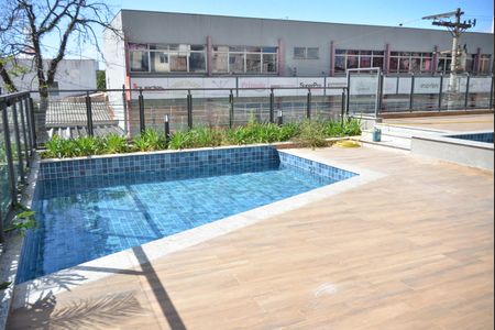 Apartamento à venda com 83m², 2 quartos e 2 vagasÁrea comum - Piscina
