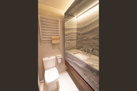 Apartamento à venda com 32m², 1 quarto e sem vagaBanheiro