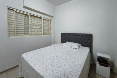 Casa à venda com 220m², 3 quartos e 2 vagas Casa à venda com 220m², 3 quartos e 2 vagas Suíte 1