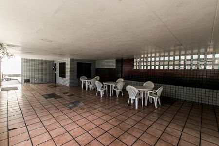 Área comum de apartamento para alugar com 2 quartos, 75m² em Costa Azul, Salvador