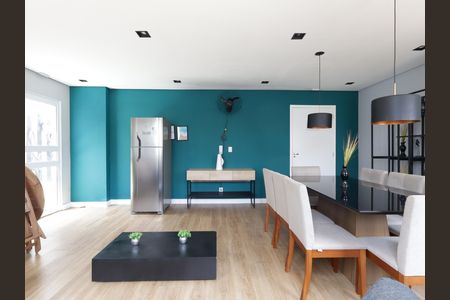 Apartamento à venda com 38m², 1 quarto e sem vagaÁrea comum - Salão de festas