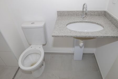 Apartamento à venda com 41m², 2 quartos e sem vagaBanheiro