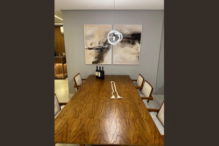 Apartamento à venda com 84m², 2 quartos e 1 vagaSala