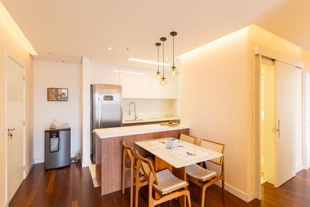 Sala de apartamento à venda com 2 quartos, 60m² em Bussocaba, Osasco