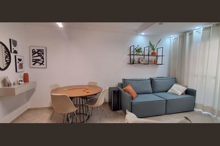 Apartamento à venda com 65m², 2 quartos e 1 vagaSala
