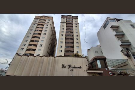 Apartamento à venda com 65m², 2 quartos e 1 vagaFachada