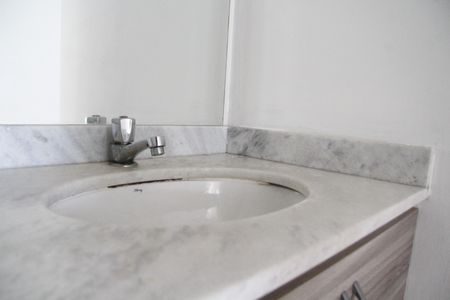 Apartamento para alugar com 55m², 2 quartos e 1 vagaBanheiro Social