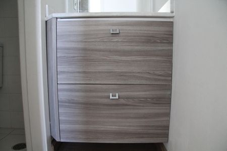 Apartamento para alugar com 55m², 2 quartos e 1 vagaBanheiro Social