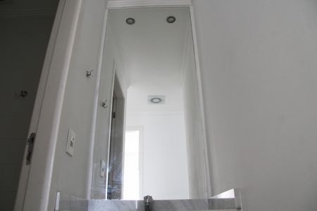 Apartamento para alugar com 55m², 2 quartos e 1 vagaBanheiro Social
