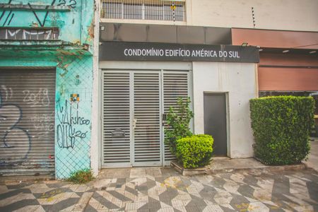 Apartamento à venda com 91m², 2 quartos e sem vaga Apartamento à venda com 91m², 2 quartos e sem vagaFachada
