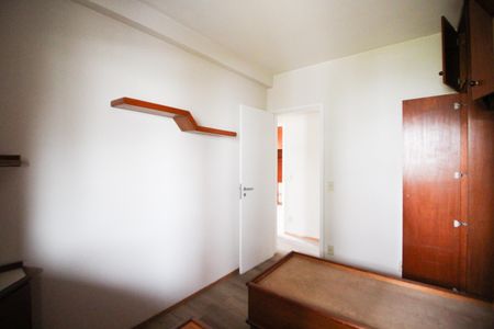 Apartamento à venda com 87m², 3 quartos e 2 vagasQuarto 2