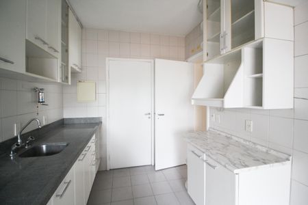 Apartamento à venda com 87m², 3 quartos e 2 vagasCozinha