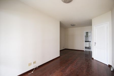 Sala de apartamento para alugar com 3 quartos, 87m² em Indianópolis, São Paulo