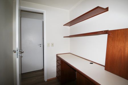 Apartamento à venda com 87m², 3 quartos e 2 vagasQuarto de Serviço