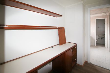 Apartamento à venda com 87m², 3 quartos e 2 vagasQuarto de Serviço