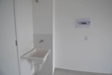 Apartamento à venda com 28m², 1 quarto e sem vaga Apartamento à venda com 28m², 1 quarto e sem vagaÁrea de Serviço