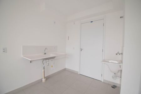 Apartamento à venda com 28m², 1 quarto e sem vaga Apartamento à venda com 28m², 1 quarto e sem vagaSala/Cozinha